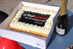 toolspecial-demobus-gebak